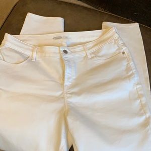 Like new Old Navy skinny ankle pants
